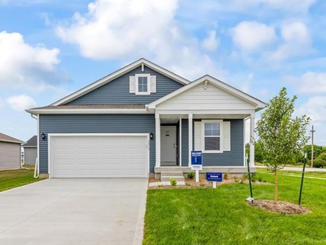 House for sale in Altoona, Iowa