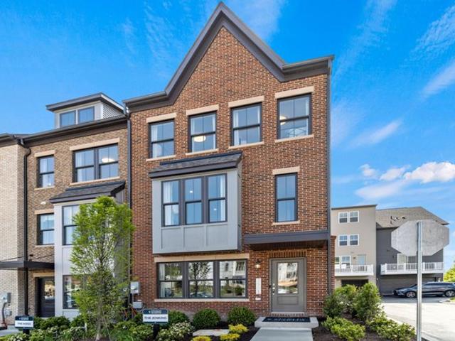 Townhouse for sale in Hyattsville, Maryland