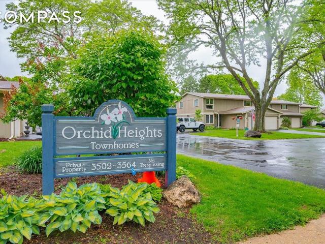 Townhouse for sale in Middleton