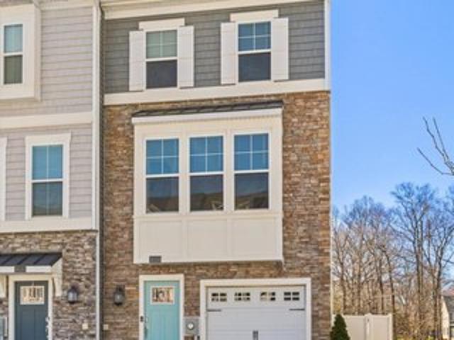 Townhouse for sale in Delaware