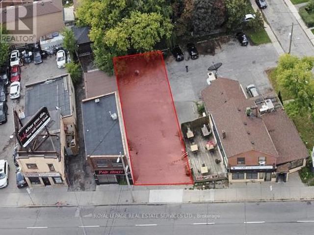 Land for rent in Woburn, Ontario