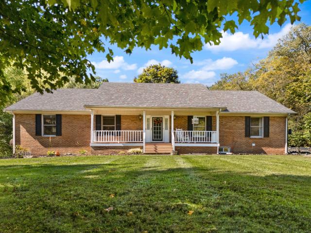 House for sale in Mitchellsburg, Kentucky
