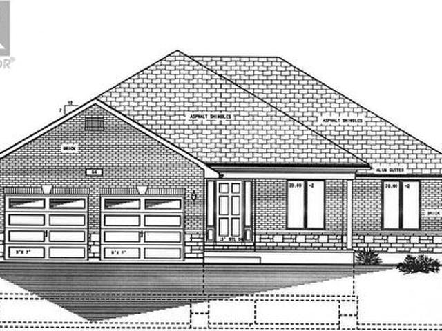 House for sale in Plympton–wyoming, Ontario