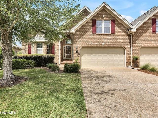 Townhouse for sale in Leland, North Carolina