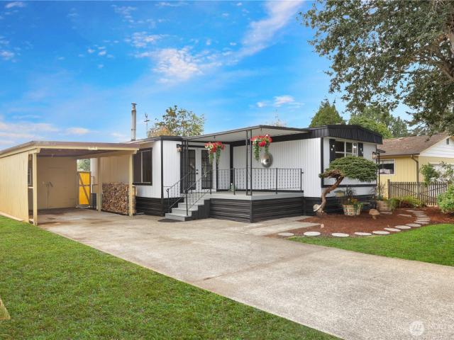 House for sale in Centralia, Washington