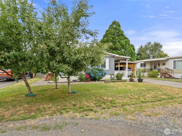 House for sale in Centralia, Washington