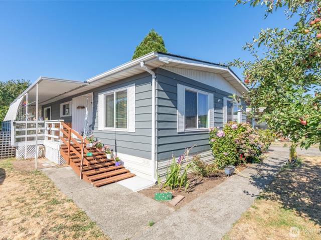 House for sale in Centralia, Washington
