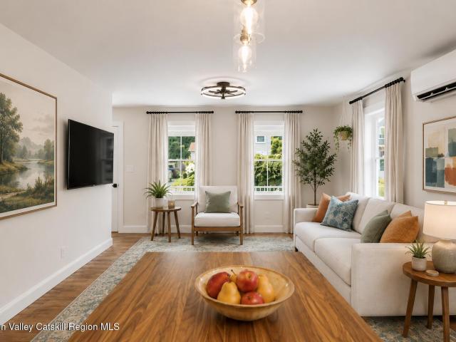 House for sale in Kinderhook, New York