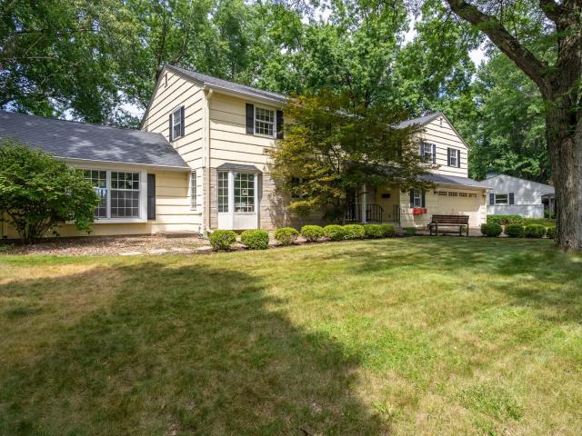 House for sale in Moline, Illinois