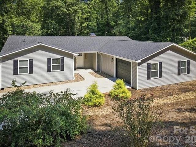 House for sale in Morganton, Burke County