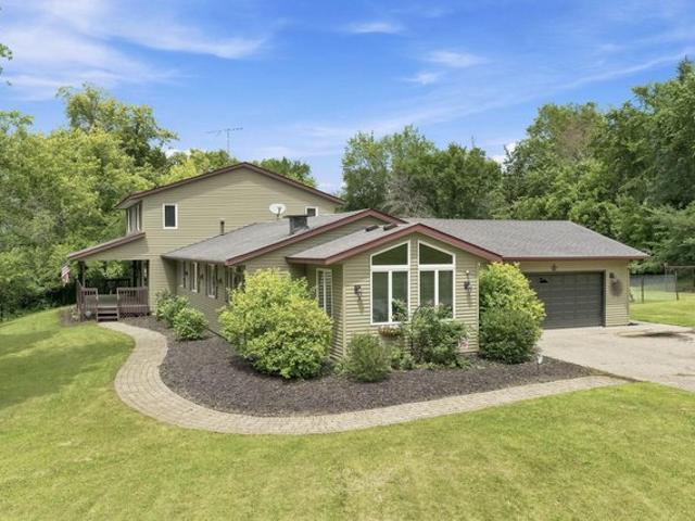 House for sale in Cannon Falls, Minnesota