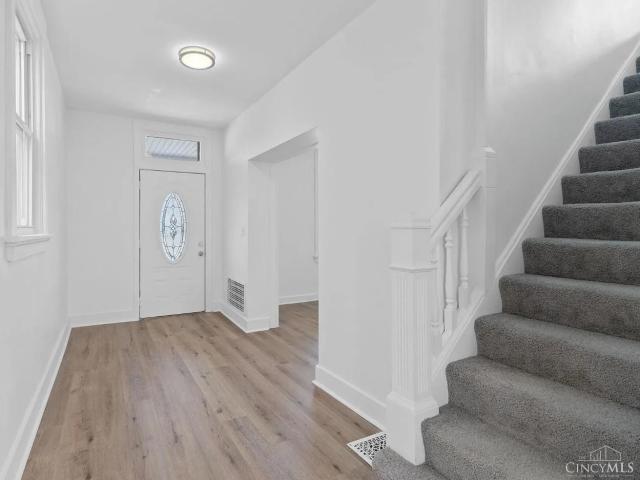 Property for rent in Evanston, Roselawn
