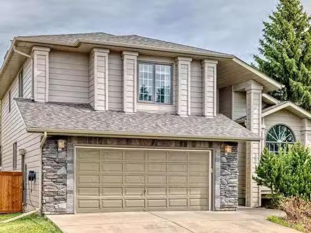 House for sale in Wedgewood, Alberta