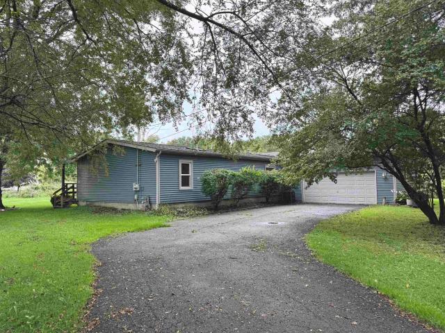 House for sale in Algonac, Saint Clair County
