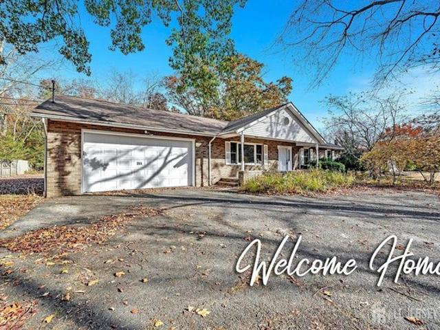 House for sale in Cliffwood, New Jersey