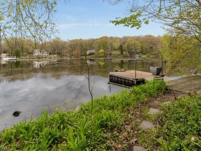 House for sale in Glenwood, New Jersey