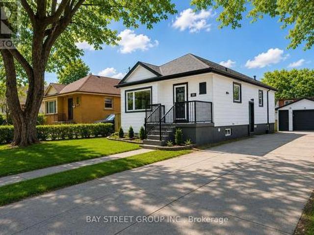 Property for sale in Ancaster, Ontario