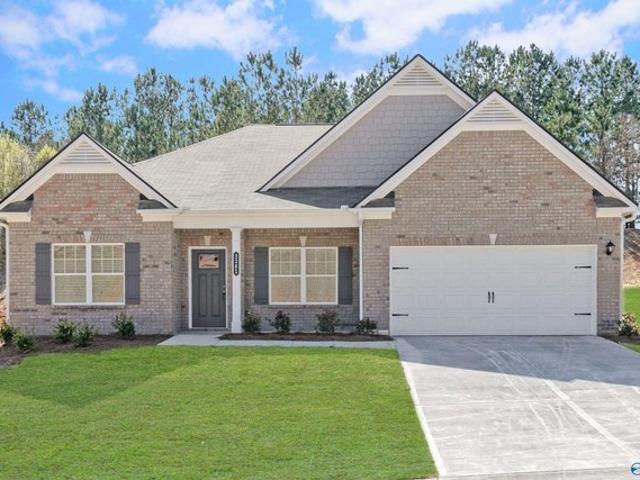 House for sale in New Market, Alabama