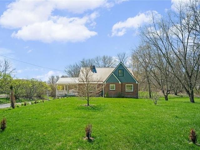 House for sale in Beaver, Pennsylvania