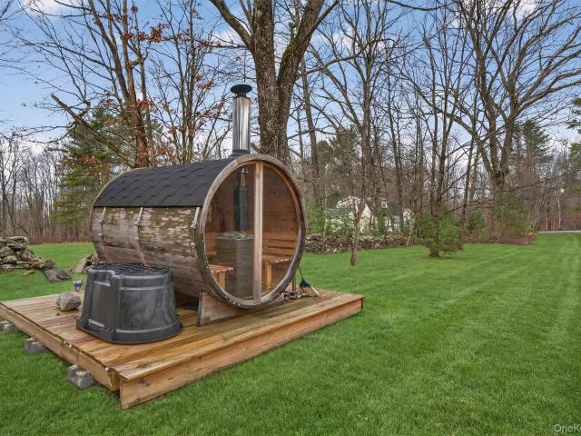 House for sale in Barryville, New York