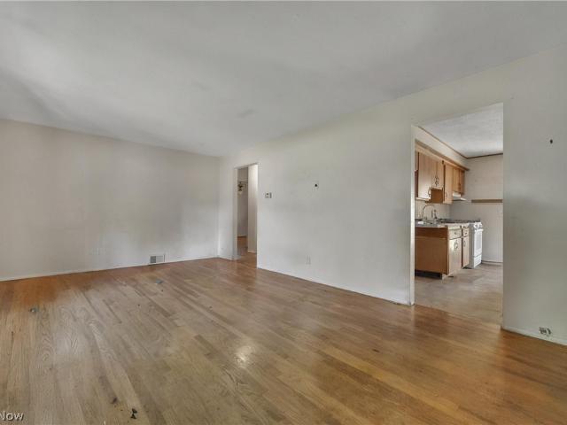 House for sale in Sheffield Lake, Ohio