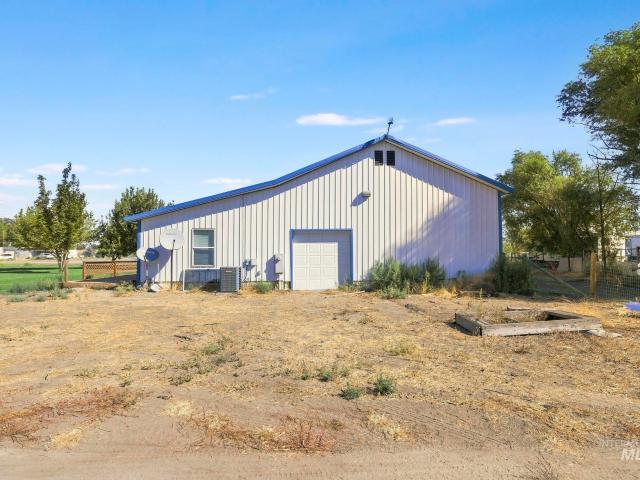 House for sale in Bliss, Idaho