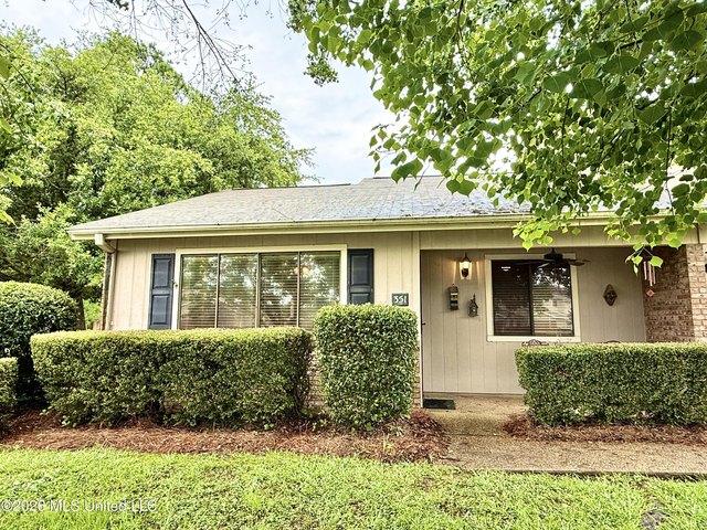 Townhouse for sale in Brandon, Mississippi