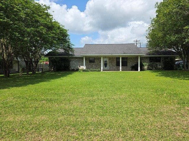 House for sale in Garrison, Texas