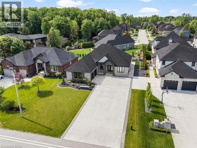 House for sale in Lakeshore, Ontario