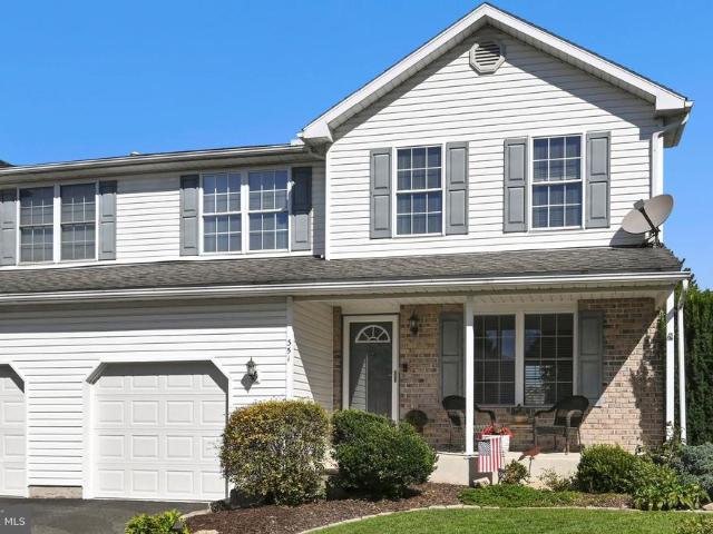 Townhouse for sale in Sinking Spring, Berks County