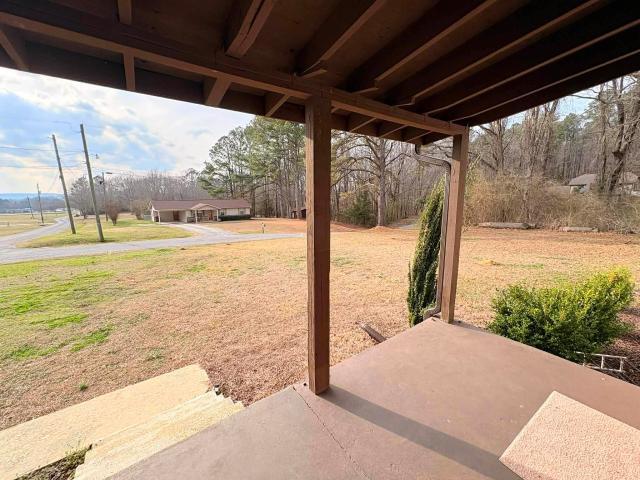 House for sale in Hamilton, Alabama