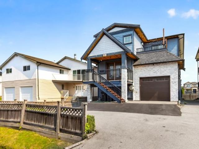 House for sale in New Westminster, British Columbia