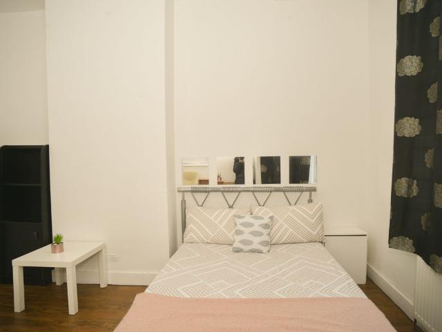 Room for rent in Canning Town, Greater London