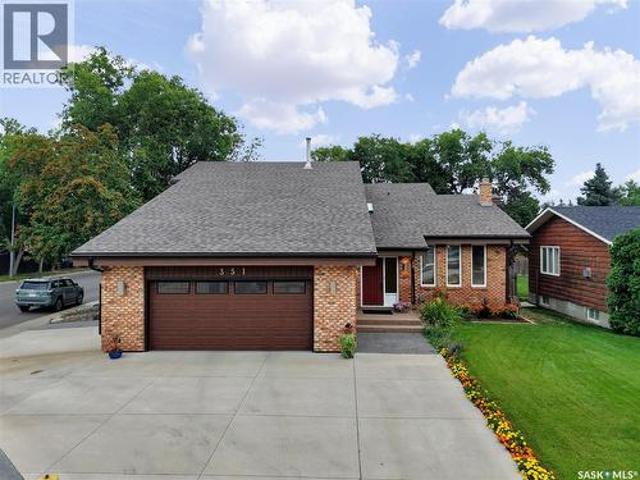House for sale in Saskatoon, Saskatchewan