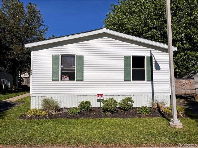 House for sale in Auburn Hills, Michigan