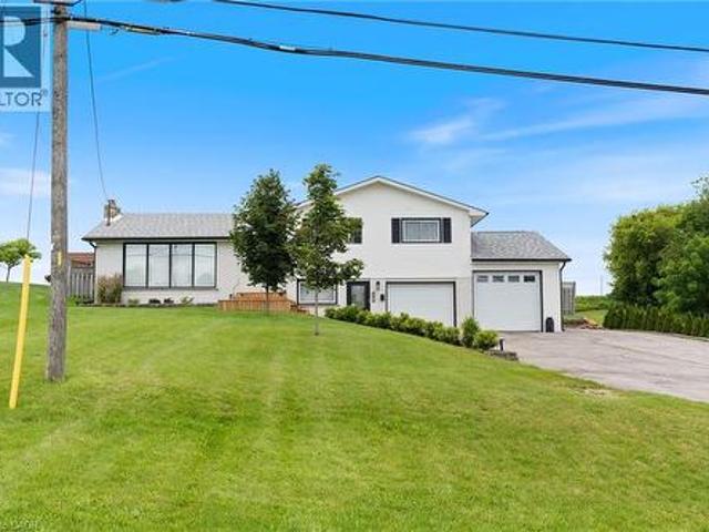 House for sale in Delhi, Ontario