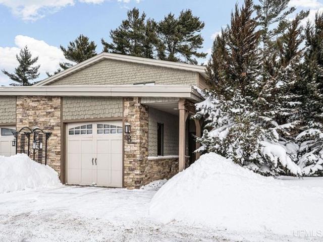 Townhouse for sale in Marquette, Michigan
