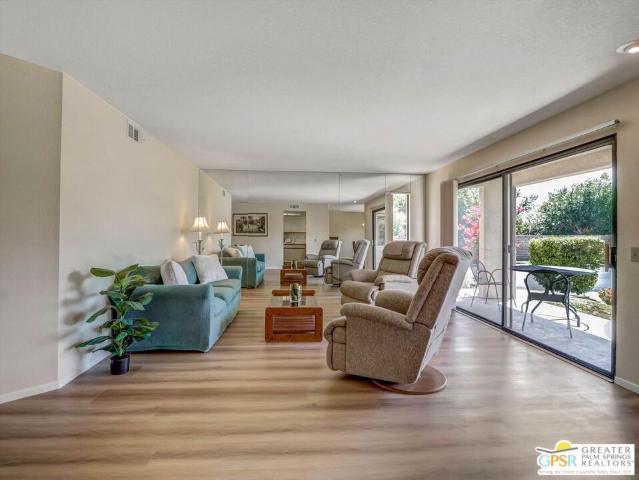 Condo for sale in Cathedral City, California