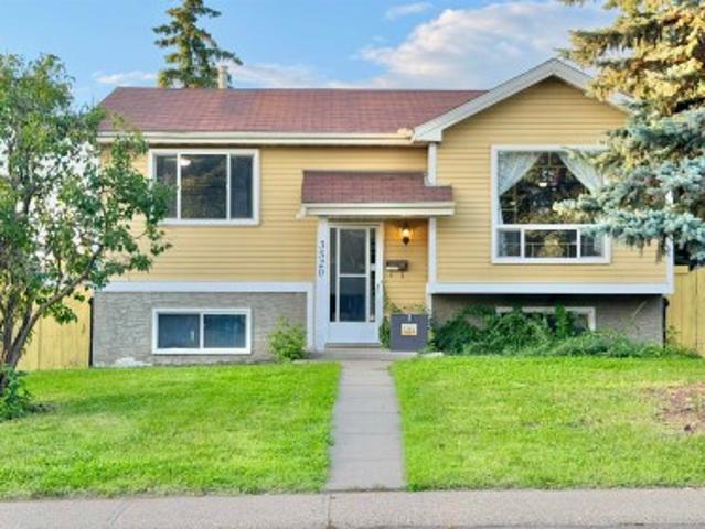 House for sale in Wedgewood, Alberta