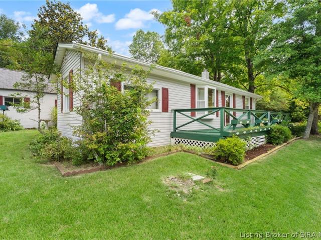 House for sale in New Albany, Indiana