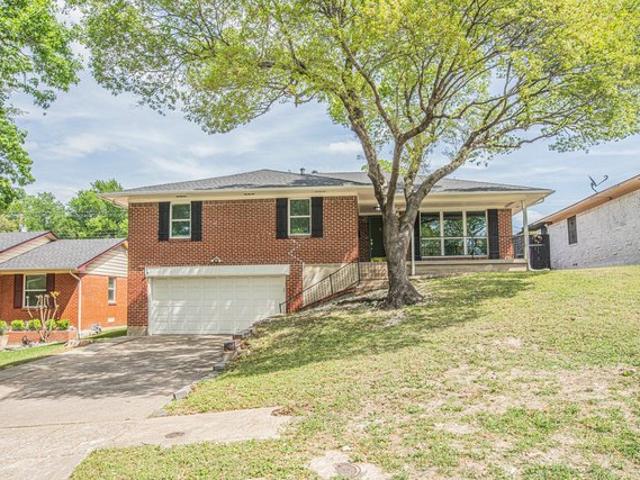 House for sale in Dallas, Texas