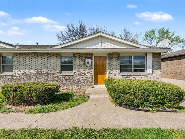 House for sale in Gladstone, Missouri