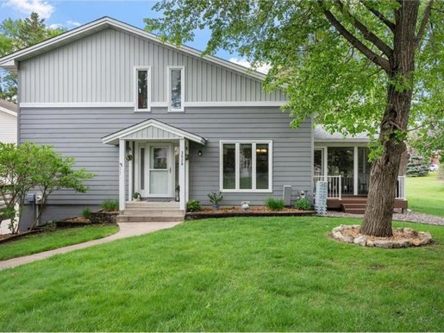 Townhouse for sale in Hennepin, Minnesota