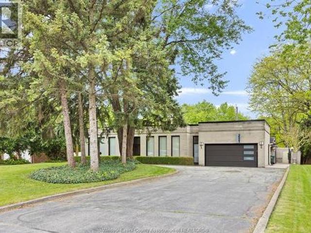 House for sale in Maidstone, Ontario