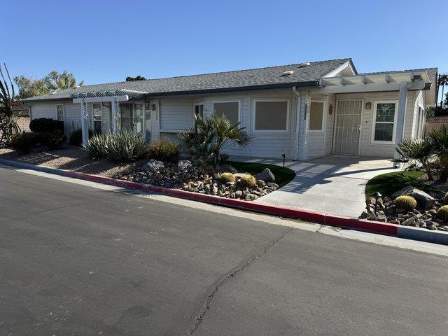 House for sale in Thousand Palms, California