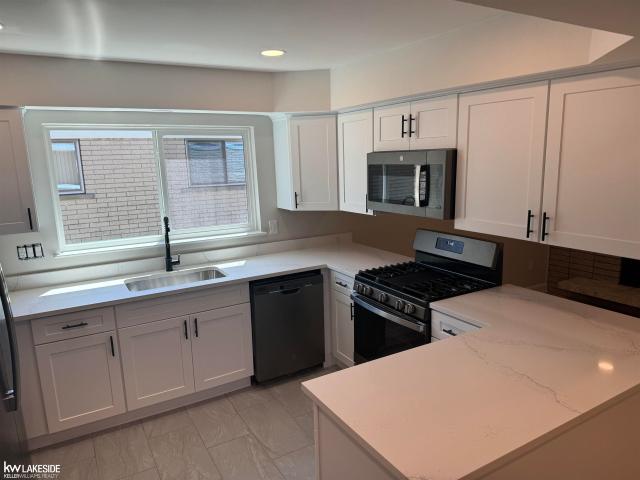 Property for rent in Sterling Heights, Michigan