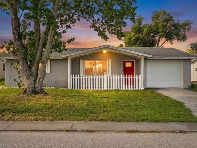 House for sale in Holiday, Florida
