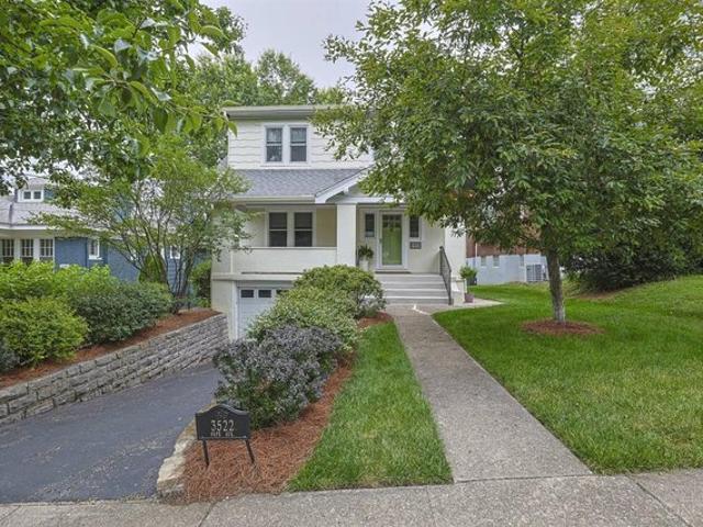 House for sale in Roselawn, Ohio