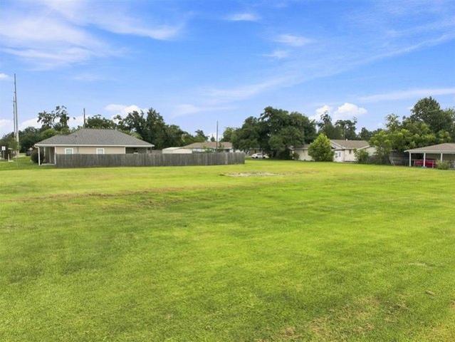 Land for sale in Lake Charles, Louisiana