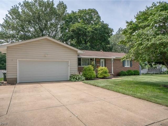 House for sale in Uniontown, Ohio